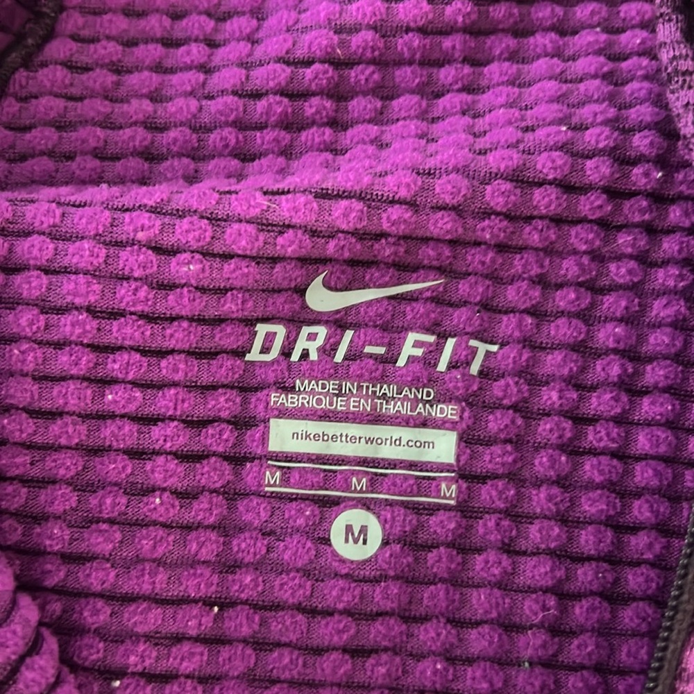 Nike therma fit long sleeve - Picture 2 of 4